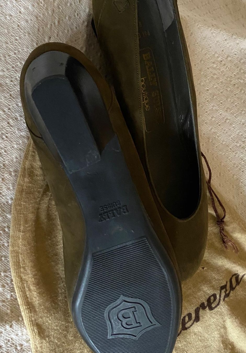 Bally Scarpe da donna: Bally Schuhe in Olivgrün – Usato da Pfäffikon SZ venduto da Ttwister 3