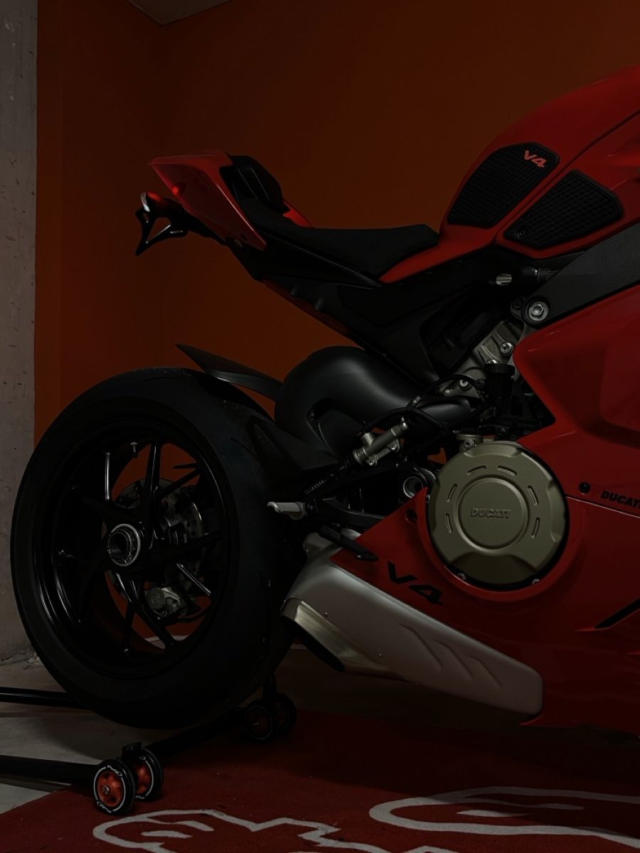 Ducati Strada: Ducati Panigale V4 (2024) – Usato da Au SG venduto da b.al32 5