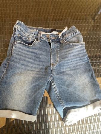 Jeans Shorts Junge NEU 146