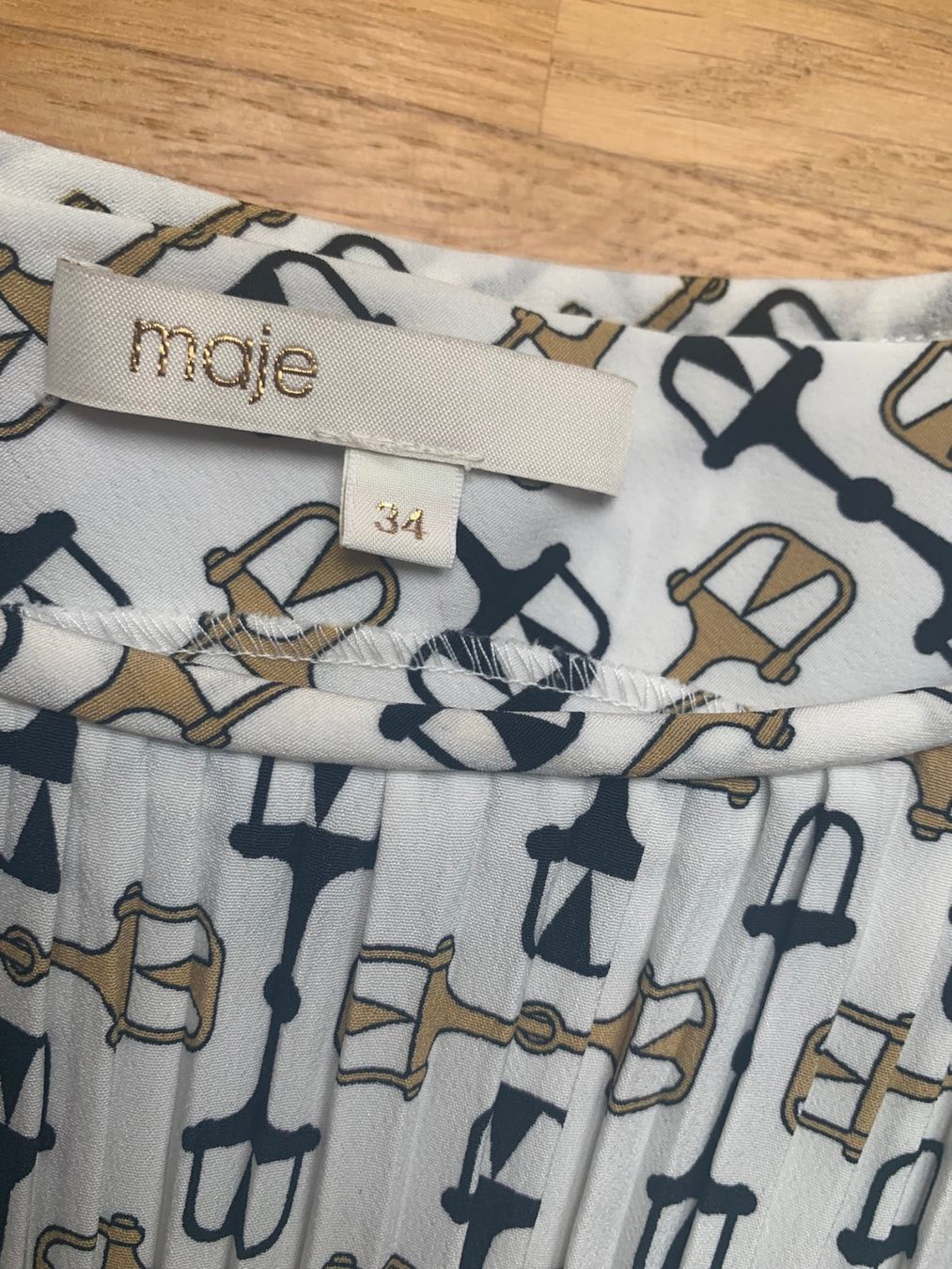 Maje Kleider: Maje Mini Dress – Neu (gemäss Beschreibung) aus Stallikon von ulv_k7jj 1