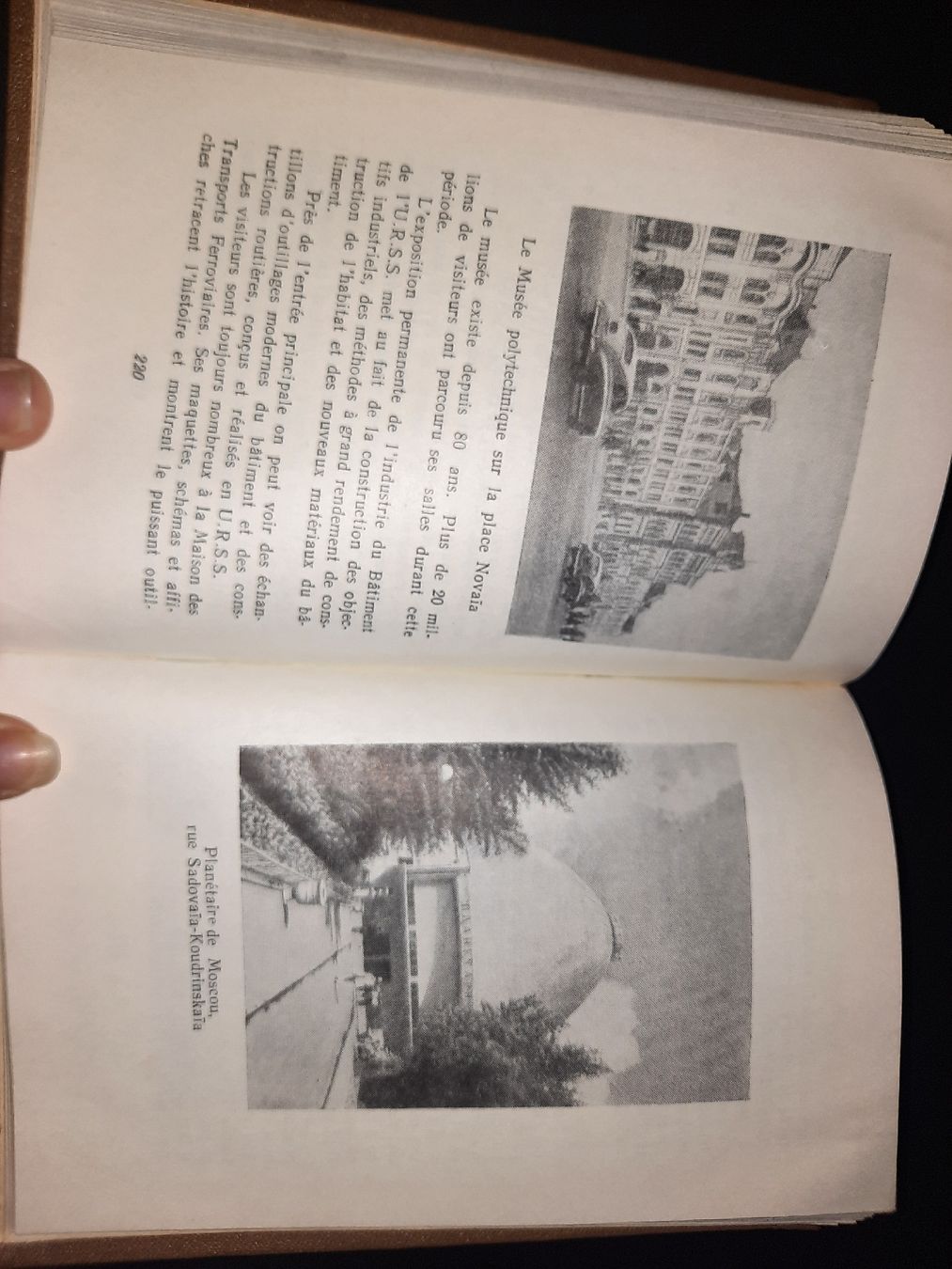 Libri: MOSCOU 1956 in francese – Usato da Biasca venduto da Old_6blh 4