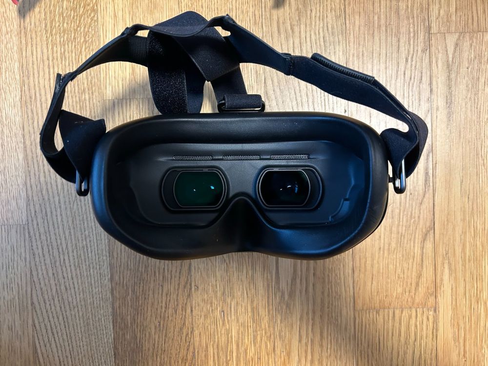 DS24 Flug-/Sonnenbrille In Rot - Speziell Für Drohnen- & Copterflieger, Reduziert Blendung (Boom IT)