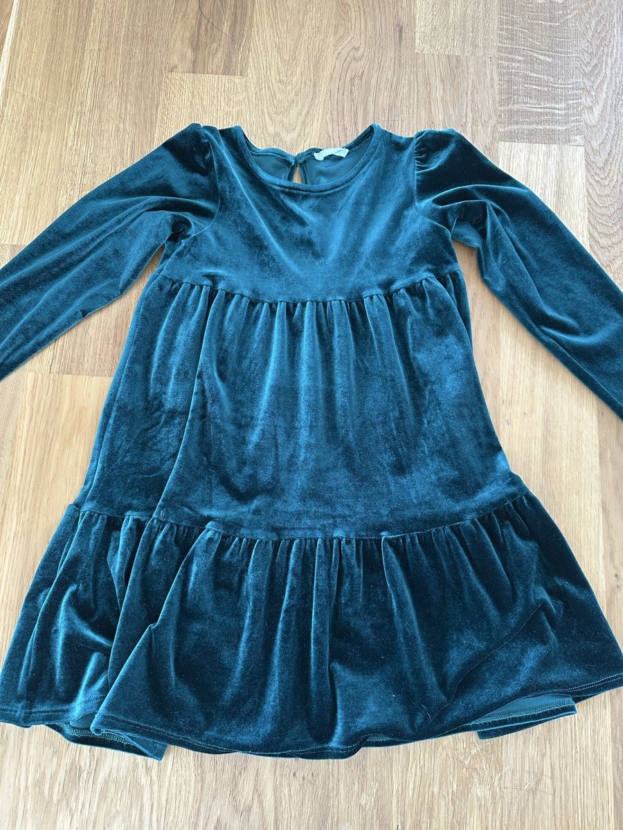 Mango Vestiti & Gonne: Samtkleid 128, grün – Usato da Hochdorf venduto da lefaho