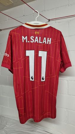 Liverpool FC Trikot 2024/25 M. Salah 11 Gr. L Nike