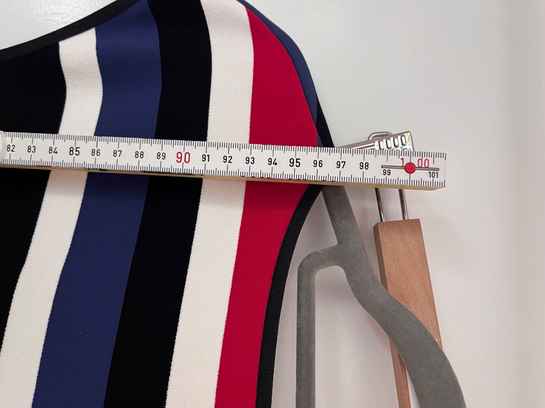 Marc Cain Vestiti: Marc cain kleid – Usato da Baar venduto da DealDiHei 4