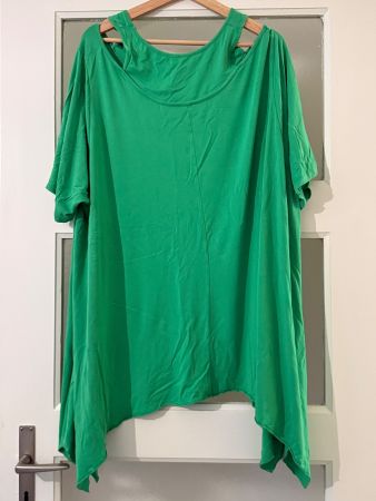 Grüne Tunika / Longshirt ca. Gr. 54–58 – luftig & leicht