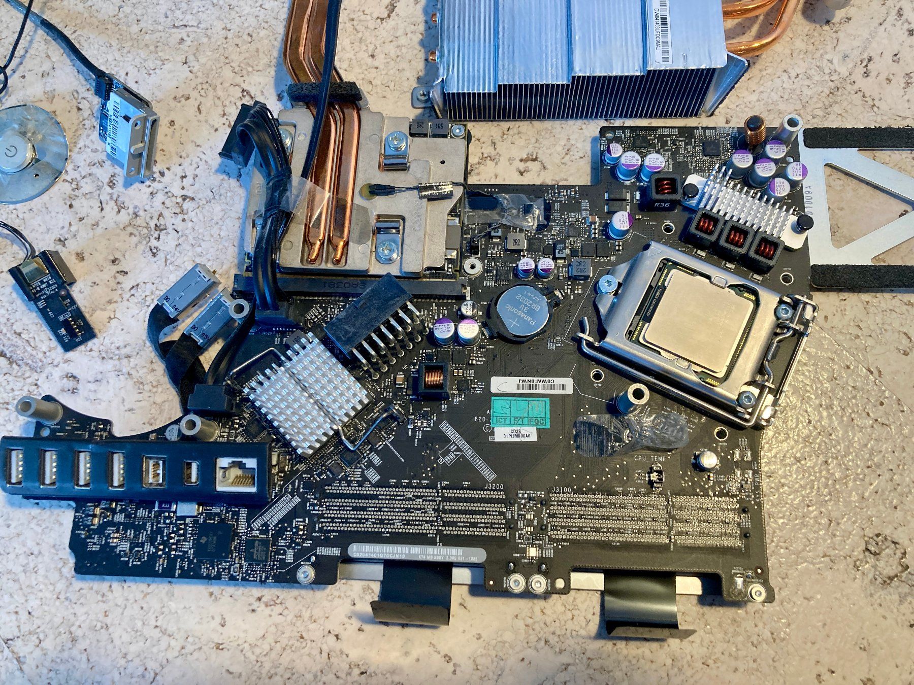 Intel Schede madri: Apple iMac A1311 2010 Logic Mother Board mit CPU – Usato da Saas-Grund venduto da GarageSaleToday 4