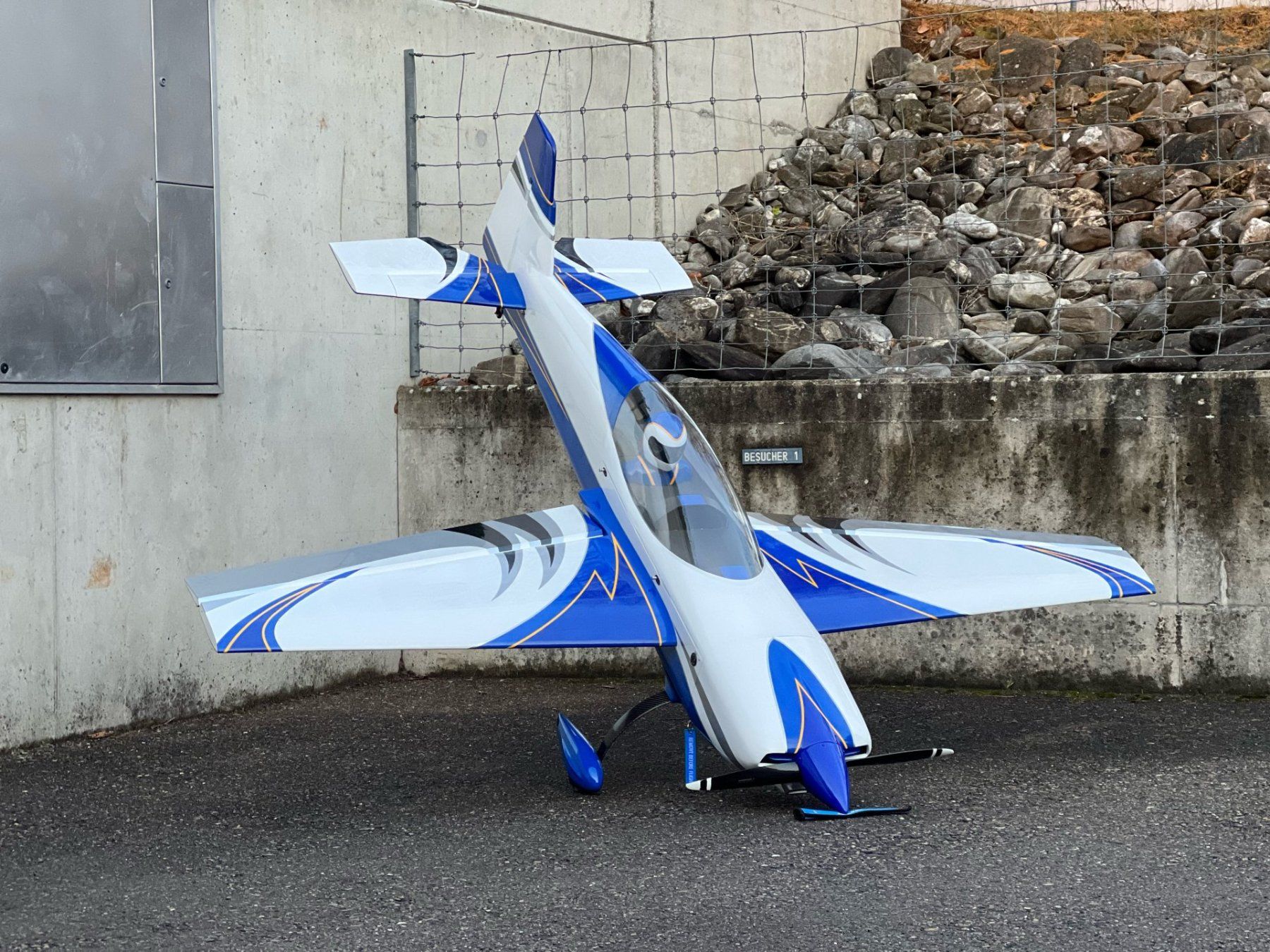 Modellismo RC: Extreme Flight ExtraNG 91' Blau/Weiss – Usato da Frauenfeld venduto da Profi0