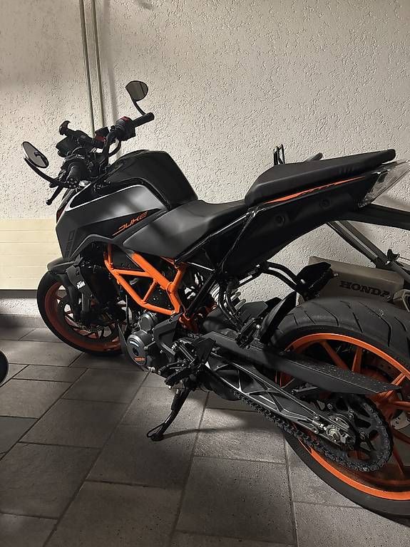 KTM Strada: ktm duke 390 – Usato da Appenzell venduto da fae_7mfk 2