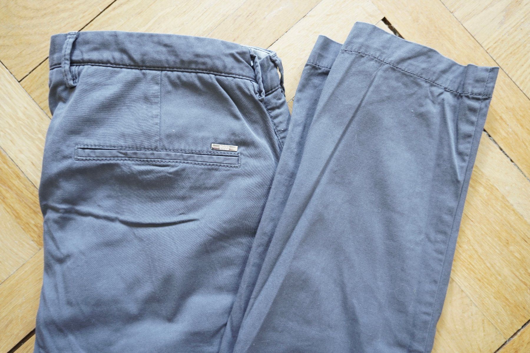 Hugo Boss Hosen: pantalons chino stretch HUGO BOSS – Gebraucht aus Lausanne von macio232 2