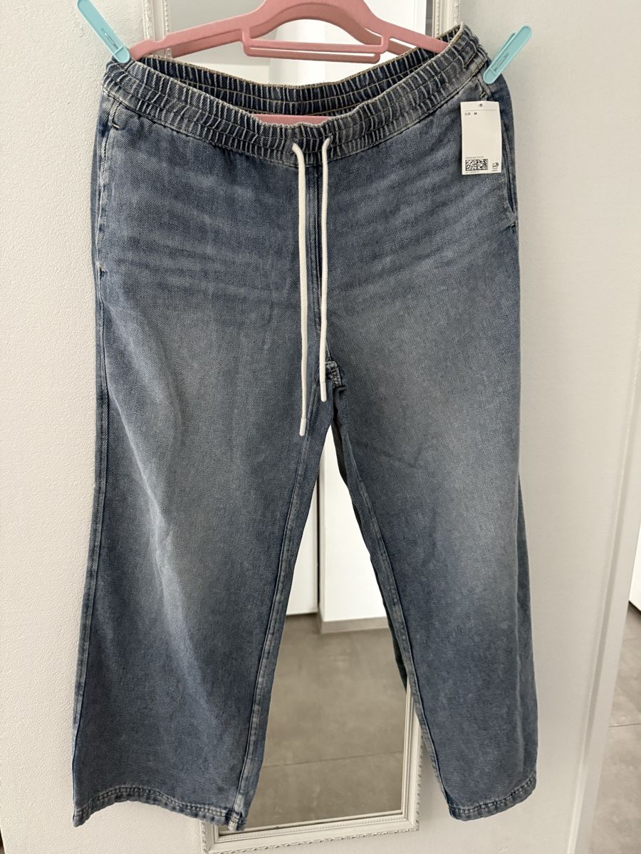 H&M Jeans: Jeans Grösse M   Von H&M – Neuf (Voir description) à Pfeffikon LU par pepino17