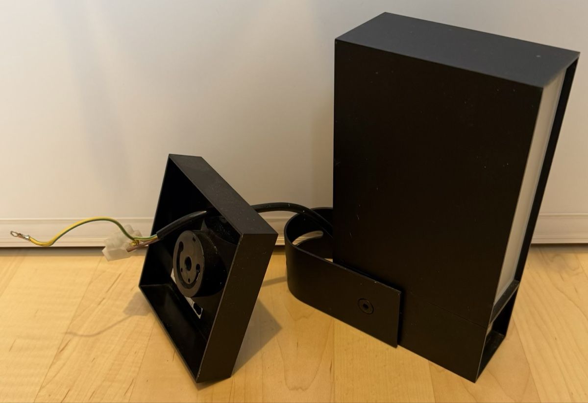 Netatmo Sistemi d'allarme: Netatmo Presence Aussenkamera mit integriertem Flutlicht – Usato da Seon venduto da Manfred27 1