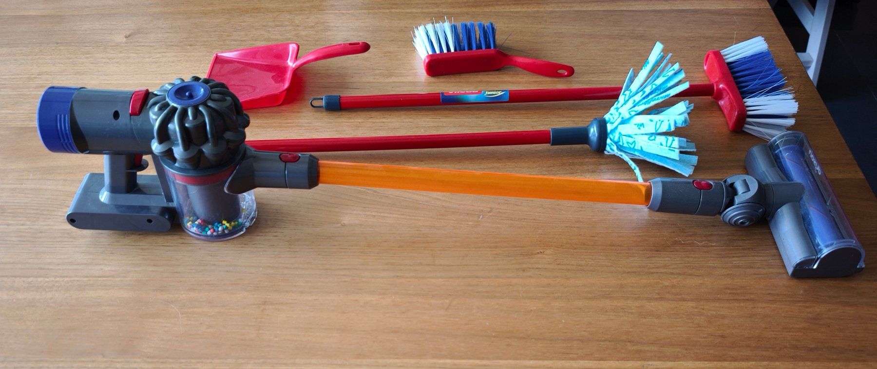 Spielzeuge: Kinderstaubsauger – Gebraucht aus Unterengstringen von brosi1313 1