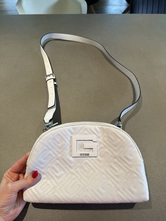 Guess Tasche
