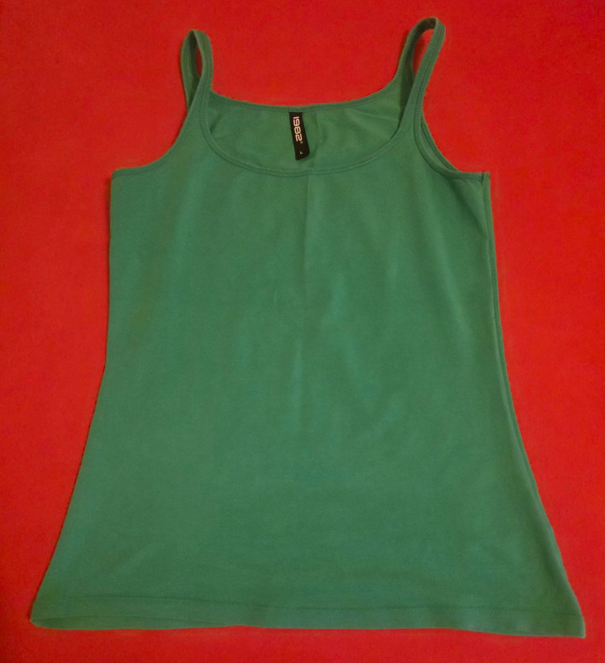 Top: Top / Trägershirt, grün, Grösse L – Nuovo (secondo la descrizione) da Kriens venduto da angelaruediger