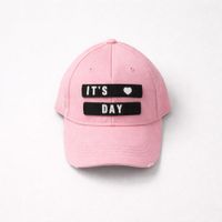 Casquette Rose Personnalisable - Exprimez Votre Style!