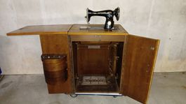 Nähmaschine Antik