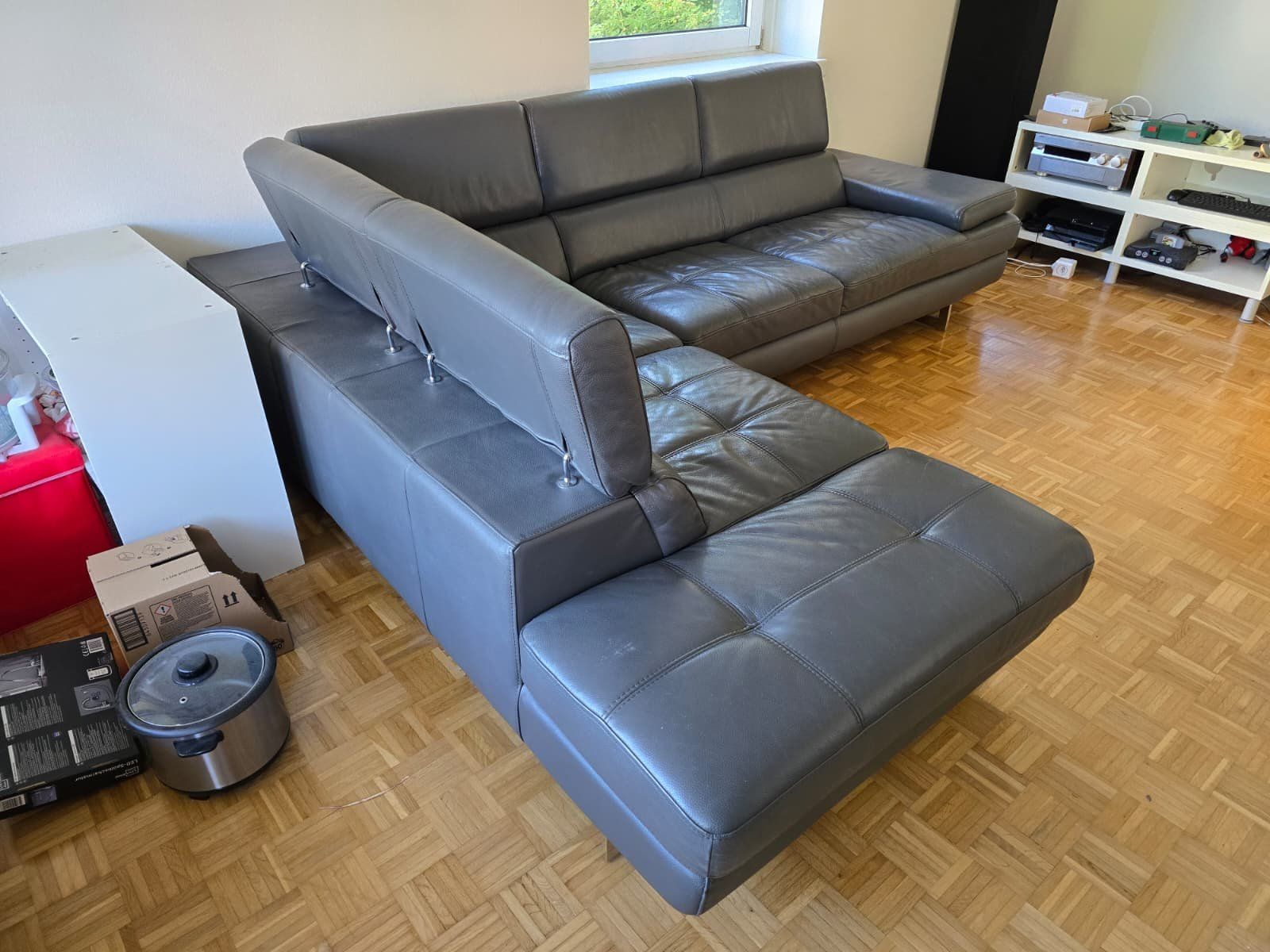 Sofas: Ledersofa (grau) – Gebraucht aus St. Gallen von anomis_m 2