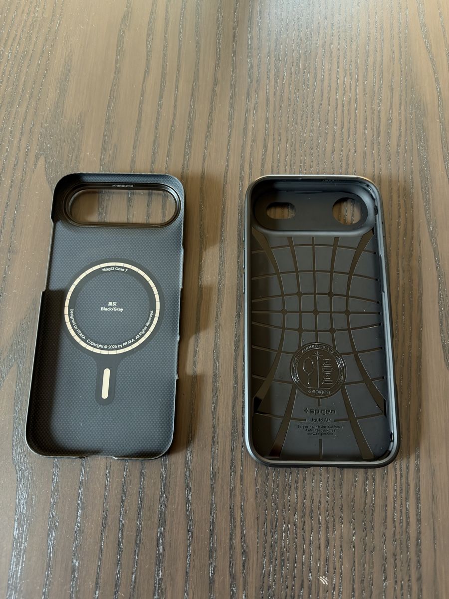 Cover & Protezioni schermo: 2 x iPhone Air Hüllen – Usato da Zürich venduto da dan_dy2z 1