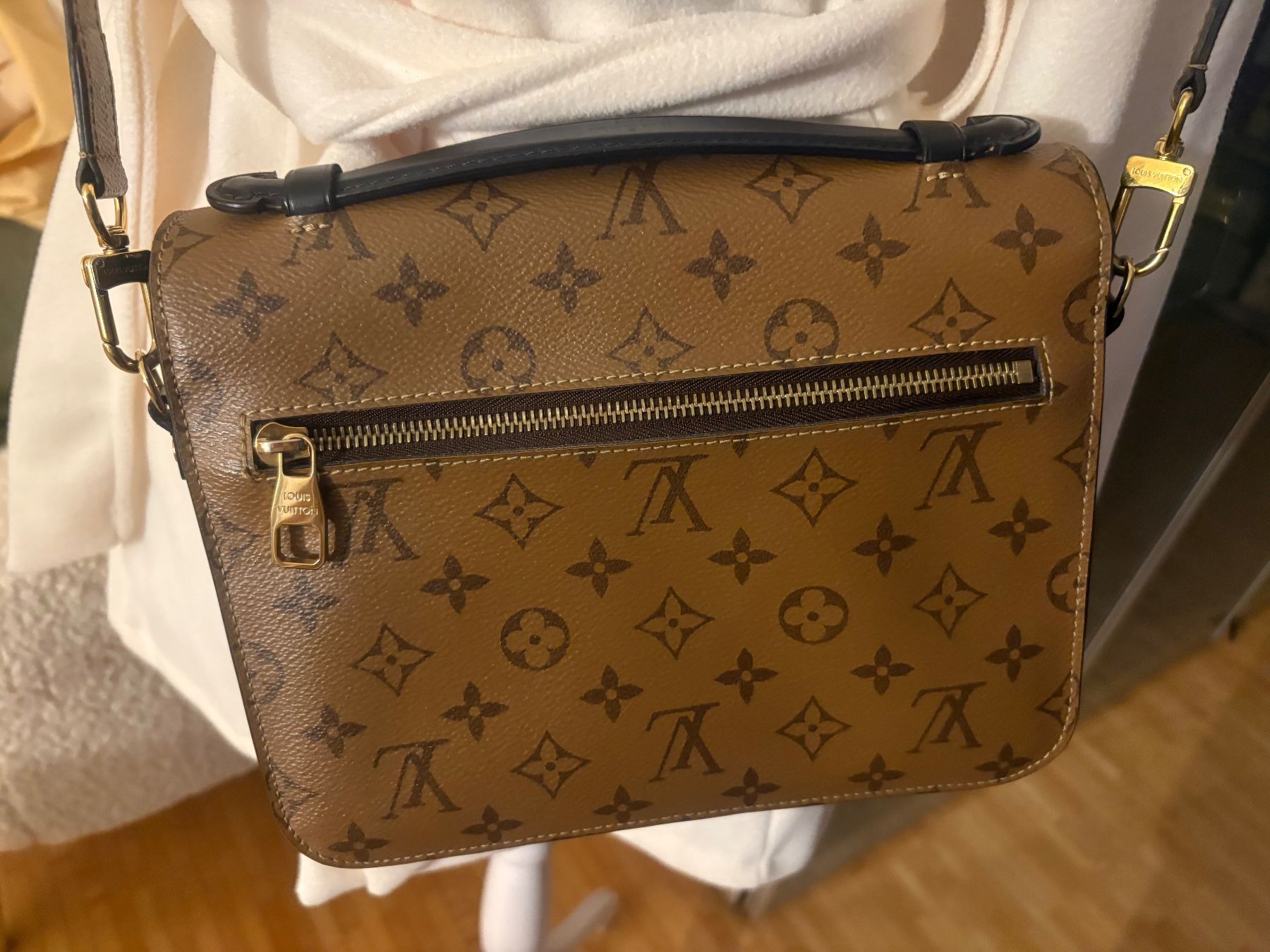 Louis Vuitton Borse da donna: Louis Vuitton Tasche Metis Reverse – Usato da Biel-Bienne venduto da Roserosse13 5