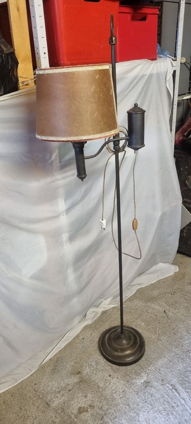 Lampade: antike Lampe – Usato da Wädenswil venduto da weihpos