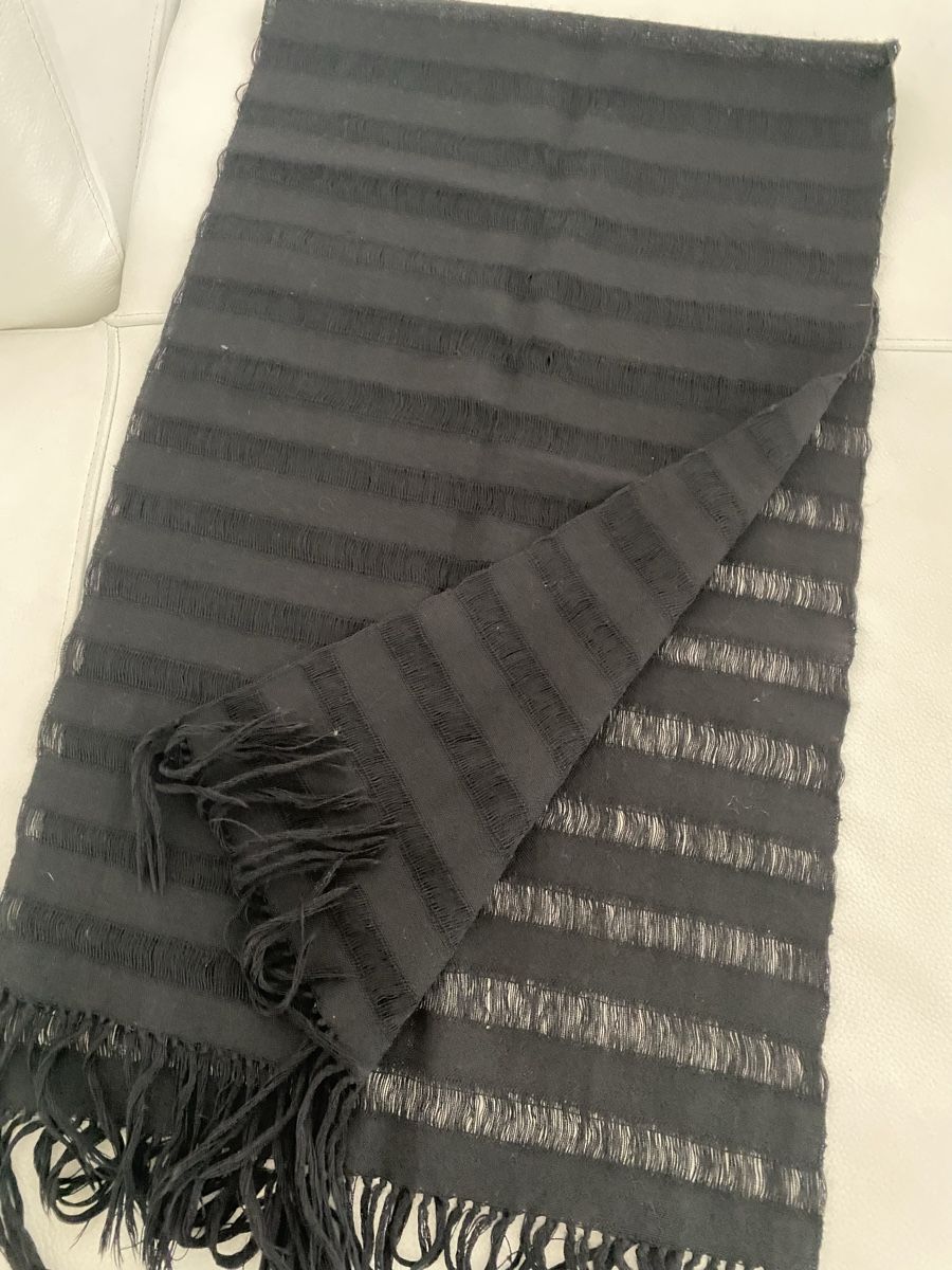 Foulard & Sciarpe: Wolle Schal 🌸 – Usato da Opfikon venduto da Luis144 3