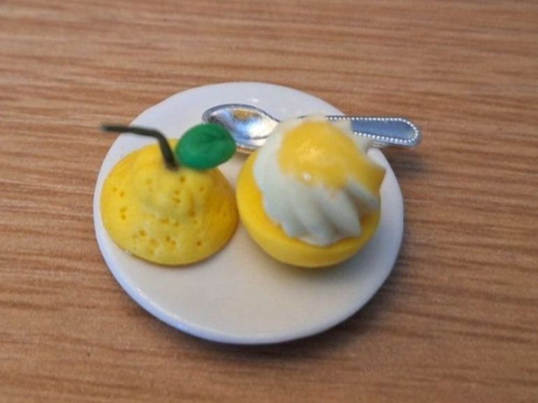Puppenhäuser & -möbel: Zitronensorbet Handgemacht, Keramik – Neu (gemäss Beschreibung) aus Zürich von HandmadeTinyFood
