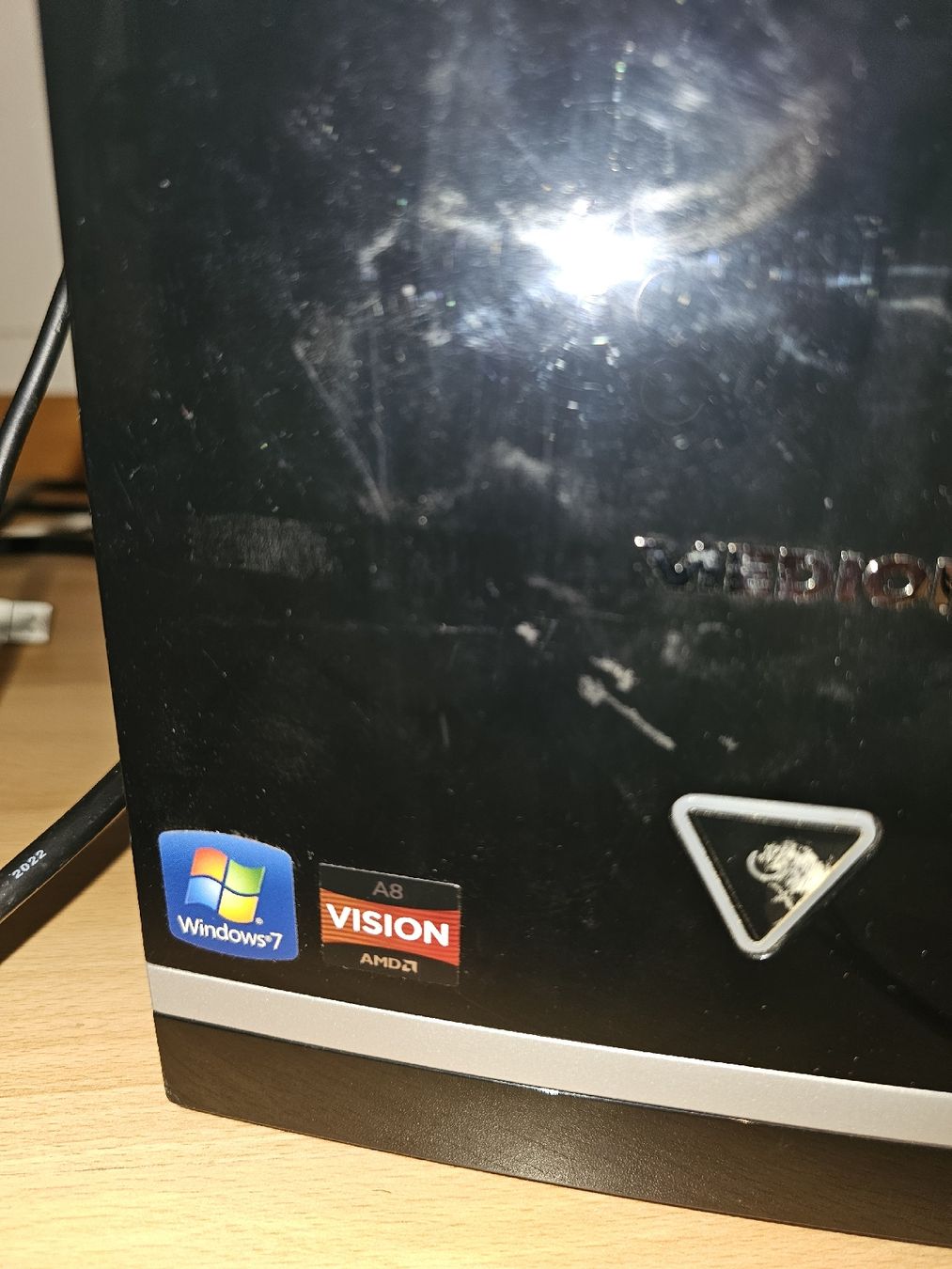Medion PC: Medion Desktop PC – AMD A8 / 4GB RAM – Usato da Affoltern am Albis venduto da hwulf 4