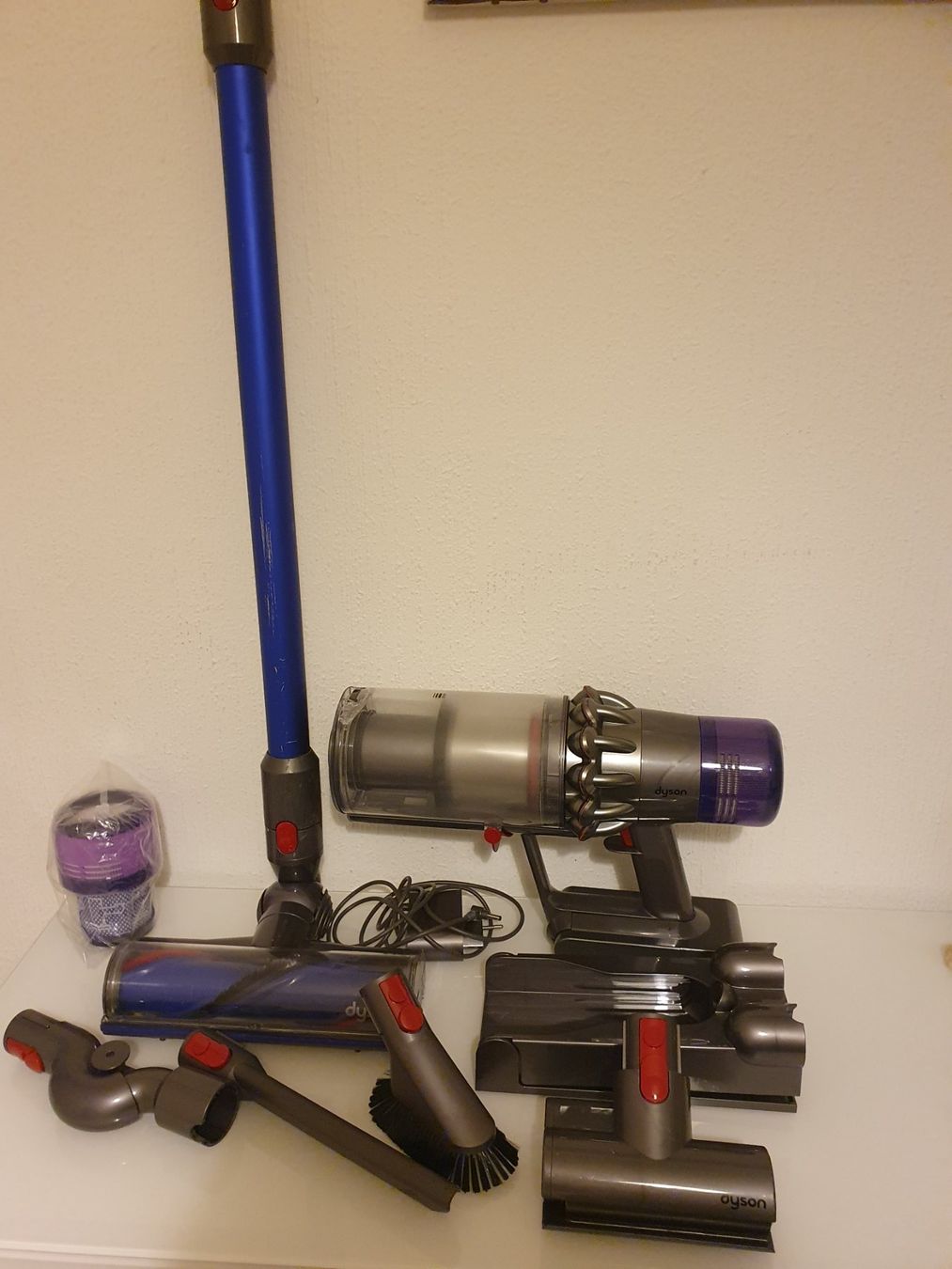 Dyson Staubsauger & Zubehör: Dyson V11 d'occasion – Gebraucht aus Lausanne von Af2016