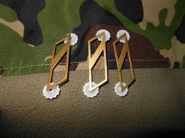 3x Gradabzeichen Soldat Armee Taz 90