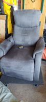 Sessel mit Aufstehhilf und Liegefunktion