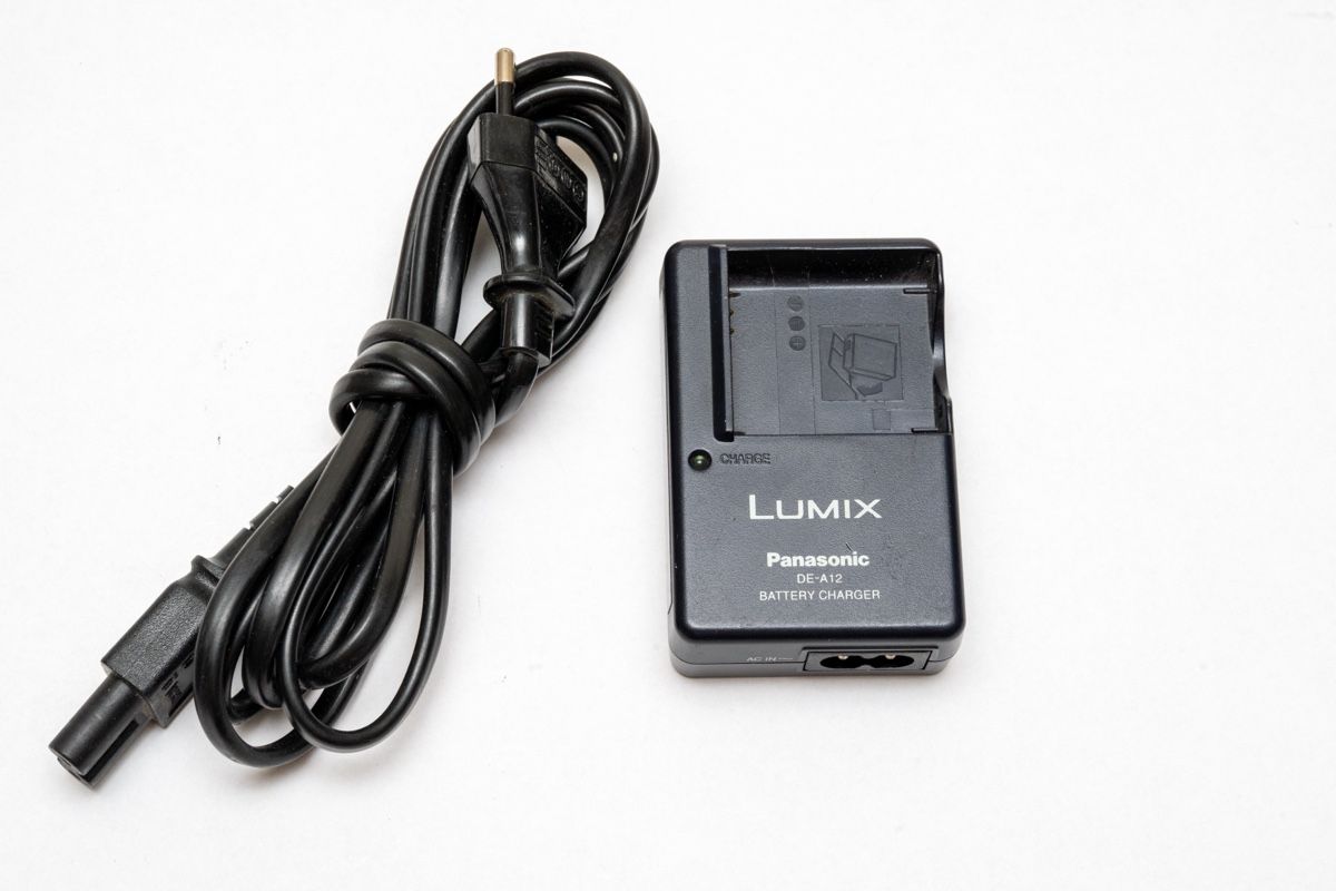 Panasonic Fotocamera: Panasonic LUMIX DMC LX2 Digicam – Usato da Sennwald venduto da hosszidavid 5