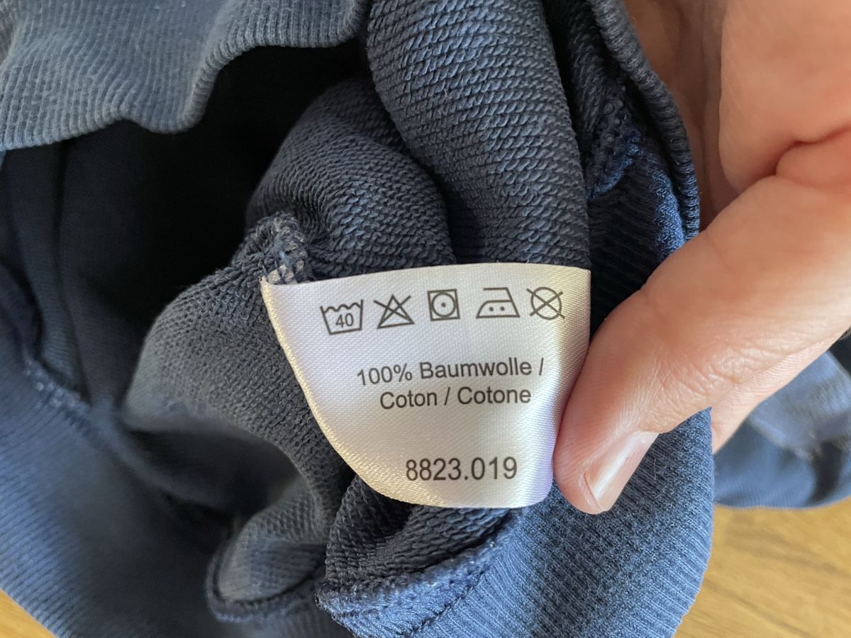 Maglioni & Felpe: Sommer-Sweat Pulli mit Hunden, Gr. 104 – Nuovo (secondo la descrizione) da luzern venduto da plueschmors. 2