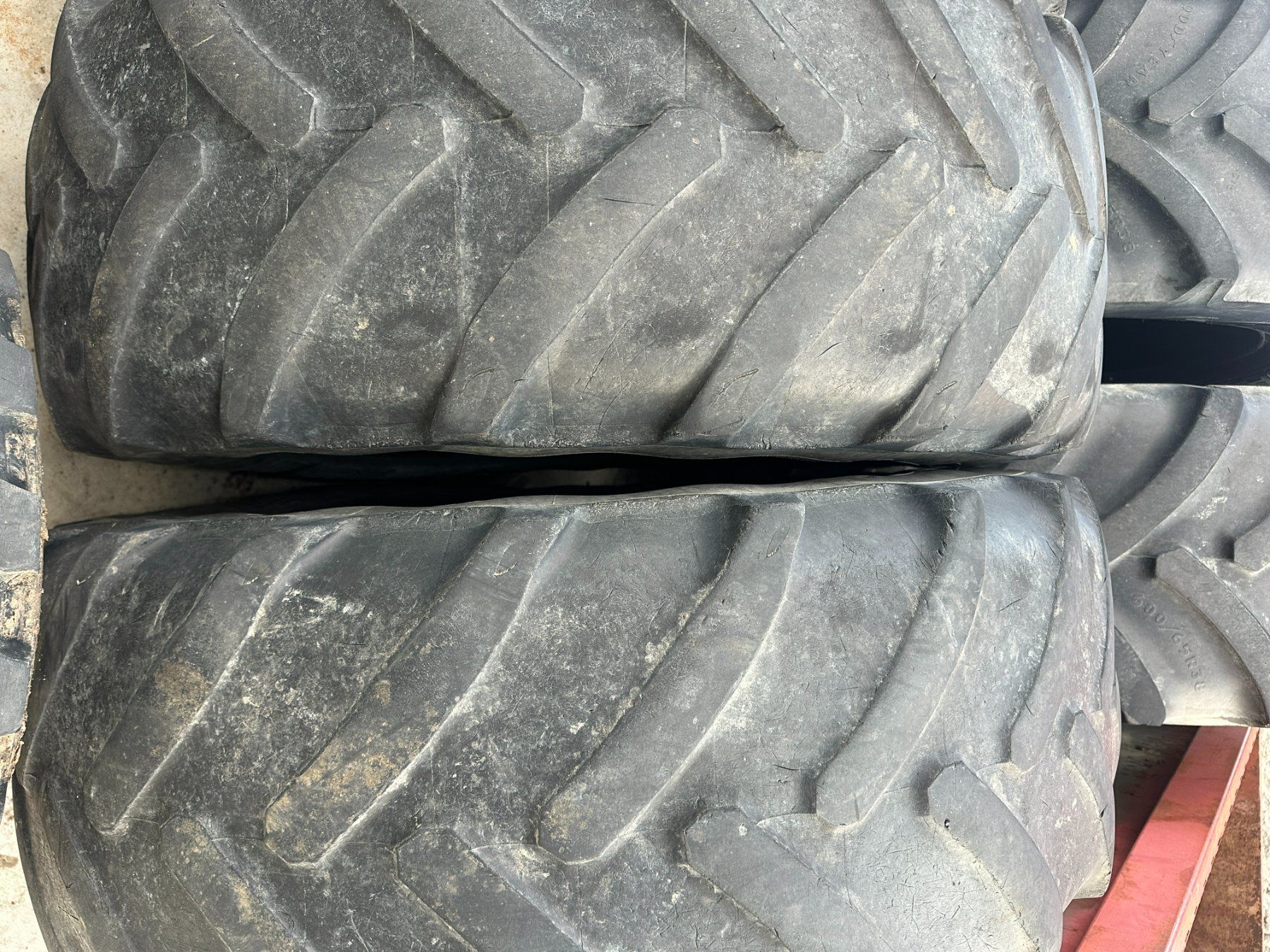 Trattori: Pneu 480/65R28 Traktor – Usato da Siblingen venduto da mueller2698 1