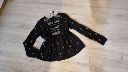 Schicke Vero Moda Tunika, neu mit Etikett, Gr. S, schwarz
