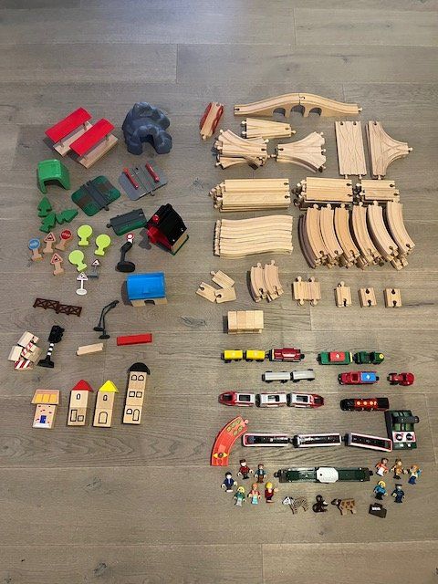 Brio Spielzeuge: Brio Holz-Eisenahn-Set XXL – Gebraucht aus Sempach von Andga1