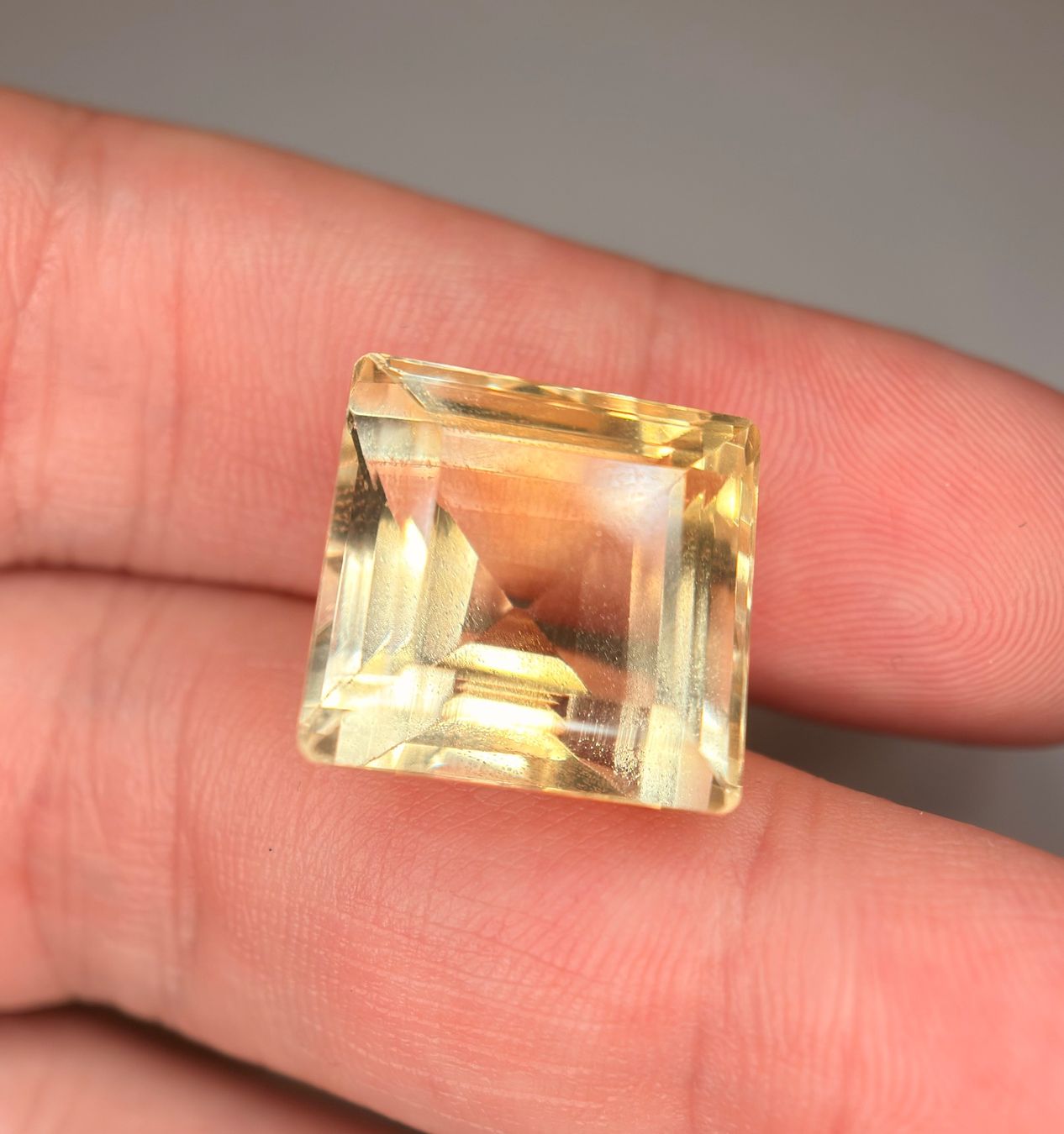 Pietre preziose: Ab 1 Fr. - 26.05 ct natürl. CITRIN – Nuovo (secondo la descrizione) da Mauren venduto da LieGems 1