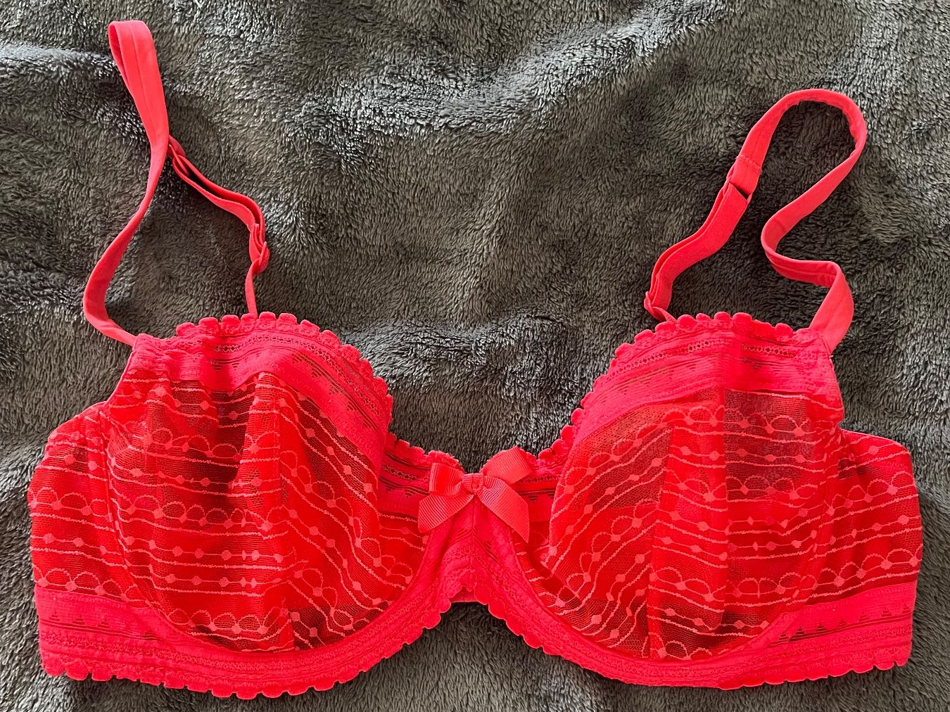 Altra biancheria intima: Set lace body top and top bustier – Usato da Chêne-Bougeries venduto da Seetooyoo 6
