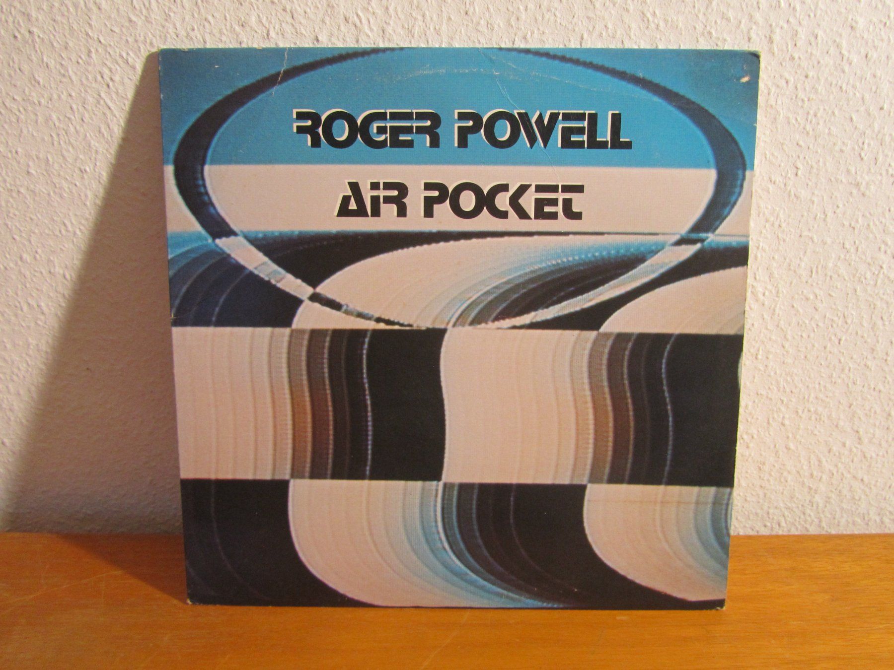 Dischi in vinile: ROGER POWELL:  Air Pocket – Usato da Seengen venduto da mikelele