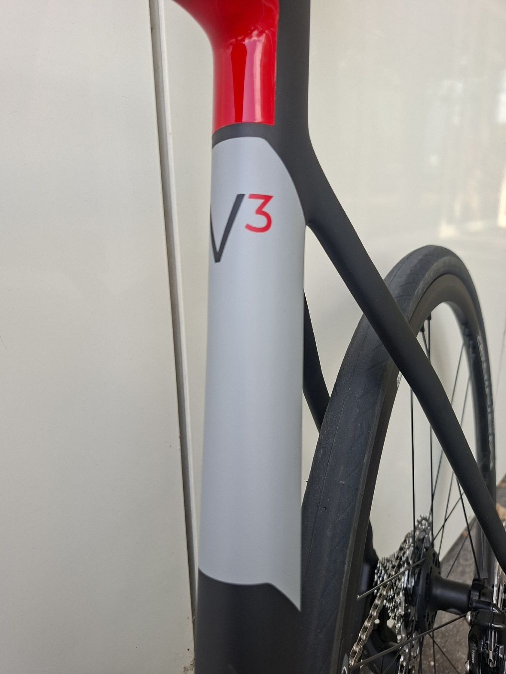Colnago Velos: Colnago V3 Disc  SRAM Rival AXS – Neu (gemäss Beschreibung) aus Zug von Simao123 5