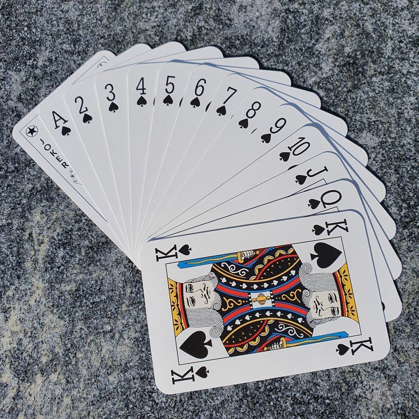 Giochi: DOG Brettspiel (4er&6er, Eiche) – Nuovo e nell'imballaggio originale da Ottenbach venduto da WoodGallery 5