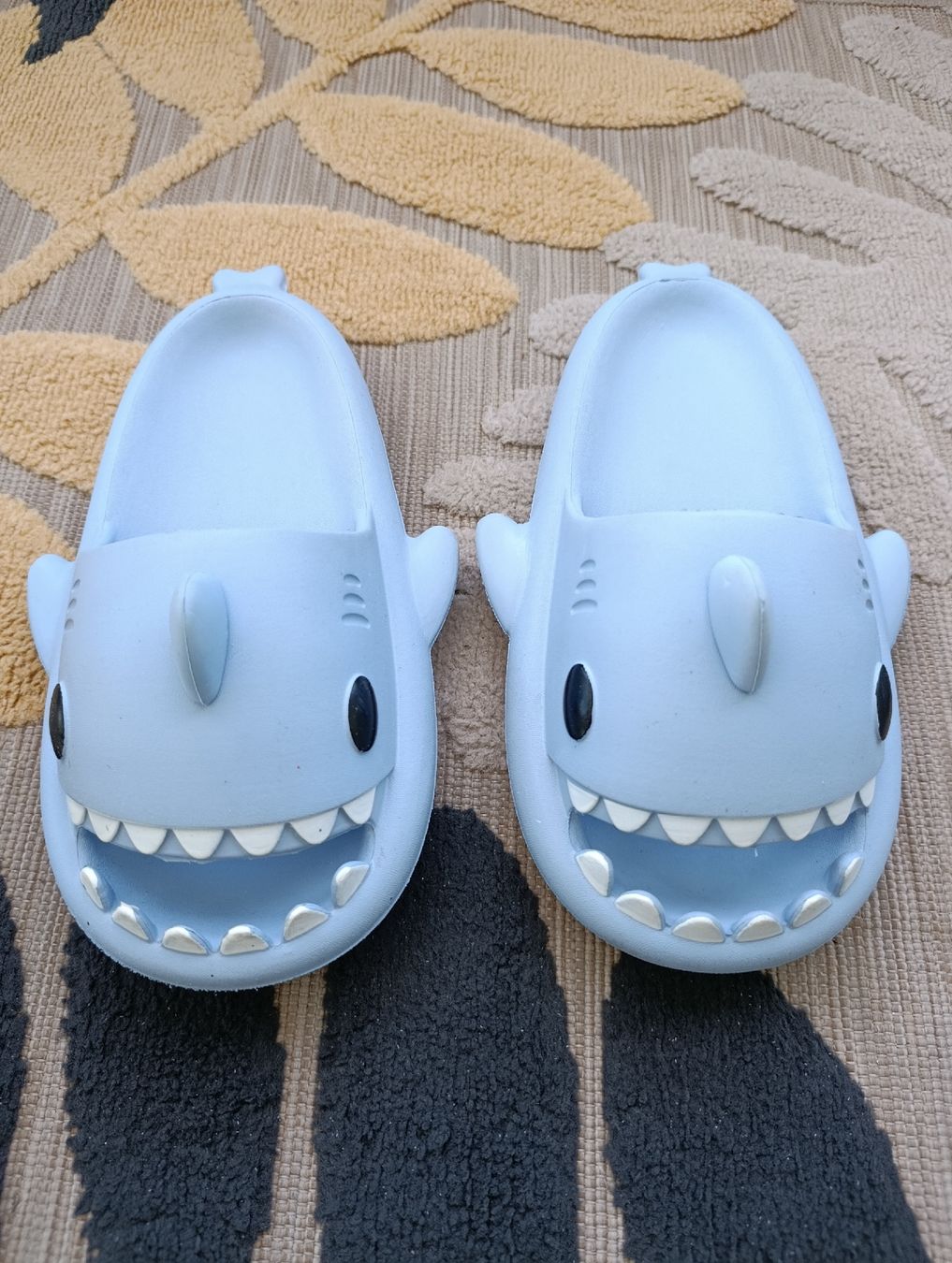 Scarpe da uomo: MULES SHARK BLEU 36-37 – Usato da Sierre venduto da shirley04 1