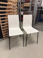 Stapelstühle weiss 2er Set guter Zustand