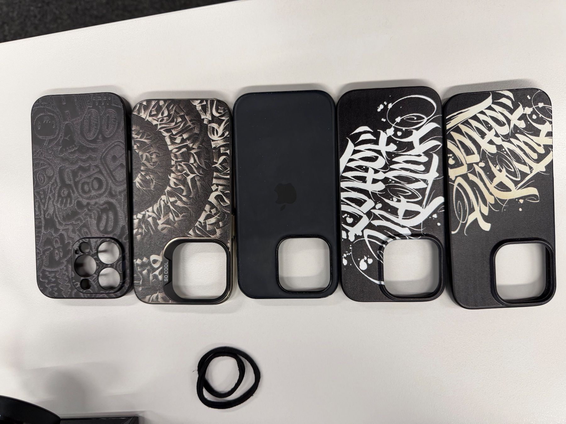 Apple Handys / Smartphones: iPhone 16 pro 128GB – Gebraucht aus Zürich von Yoni_to 8
