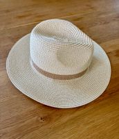 Sommerhut für die Frau
