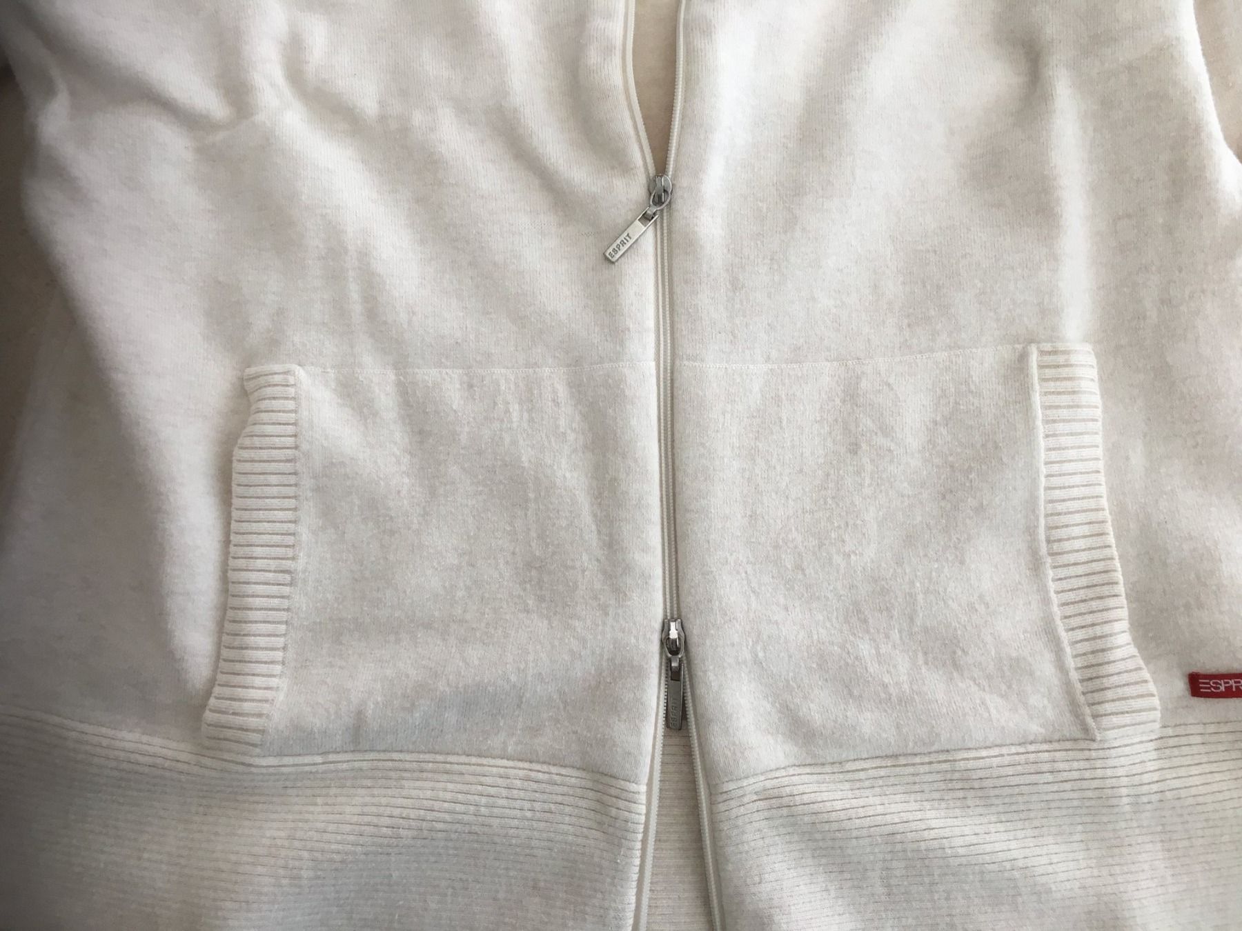 Esprit Giacche: Strickjacke Esprit – Usato da Uetendorf venduto da Florabella01 2