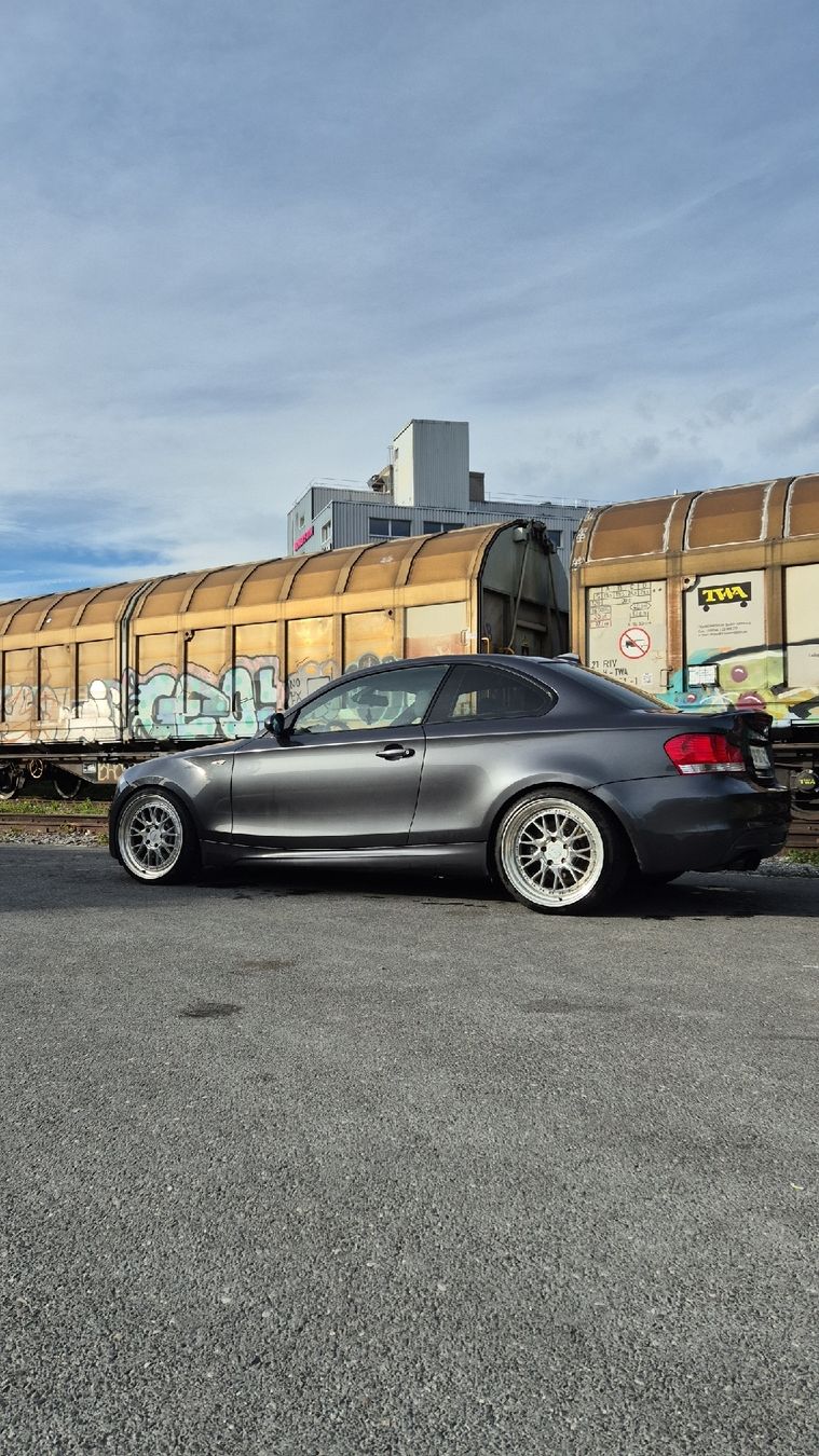 BMW Autos: BMW 135i – D'occasion à Rebstein par flo_c6rd