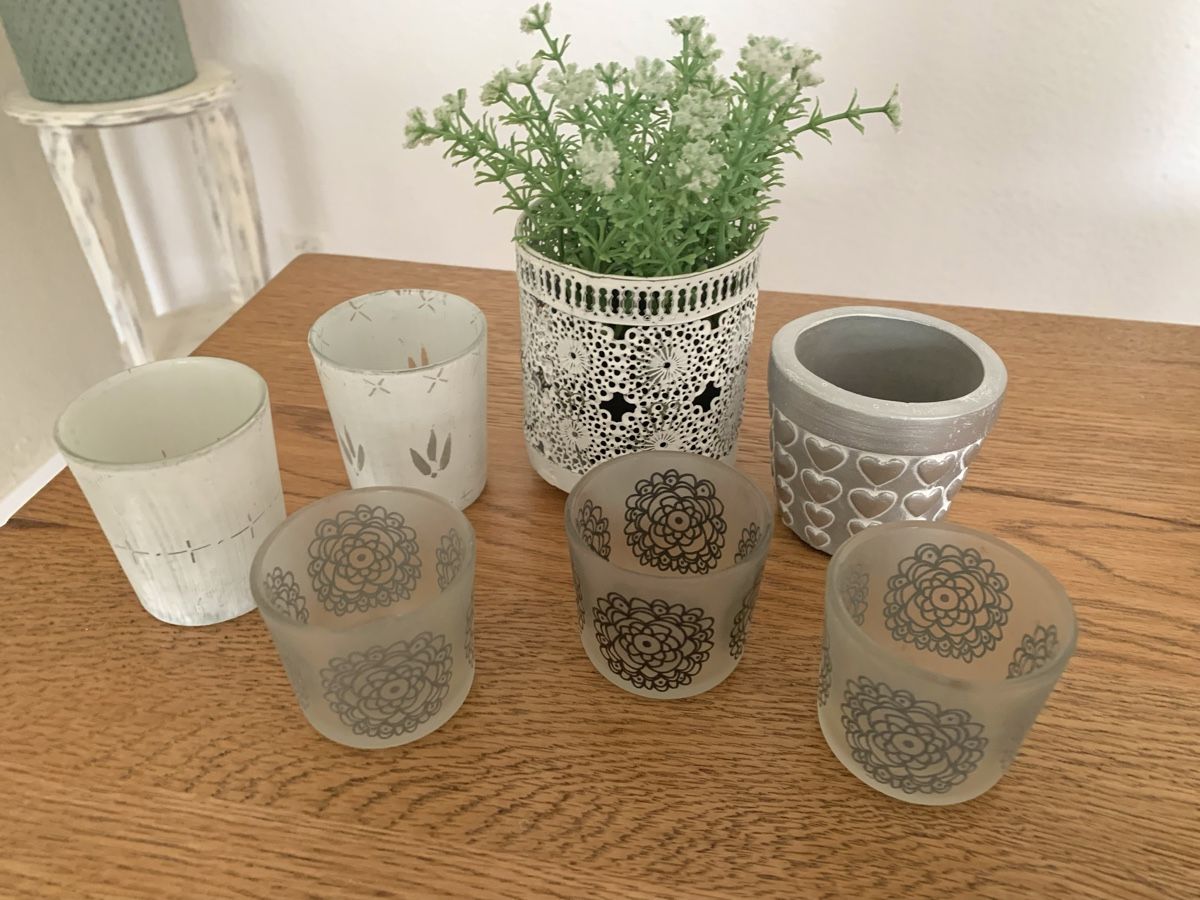 Tutte le decorazioni: Deko Set – Usato da Kradolf venduto da AlexiaEugster