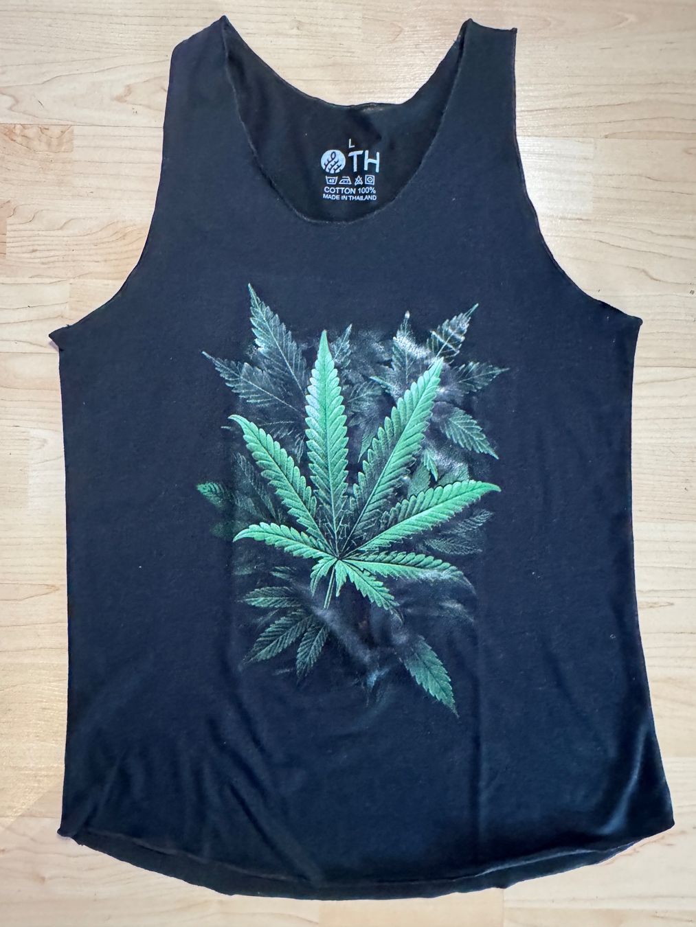 T-shirt: Herren Tanktop - Cannabisprint – Nuovo (secondo la descrizione) da Seuzach venduto da Inspektor99