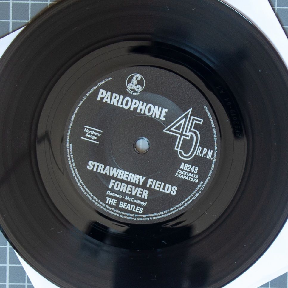 Schallplatten: 7" BEATLES strawberry fields forever – Neu (gemäss Beschreibung) aus Belp von Freeeme 2